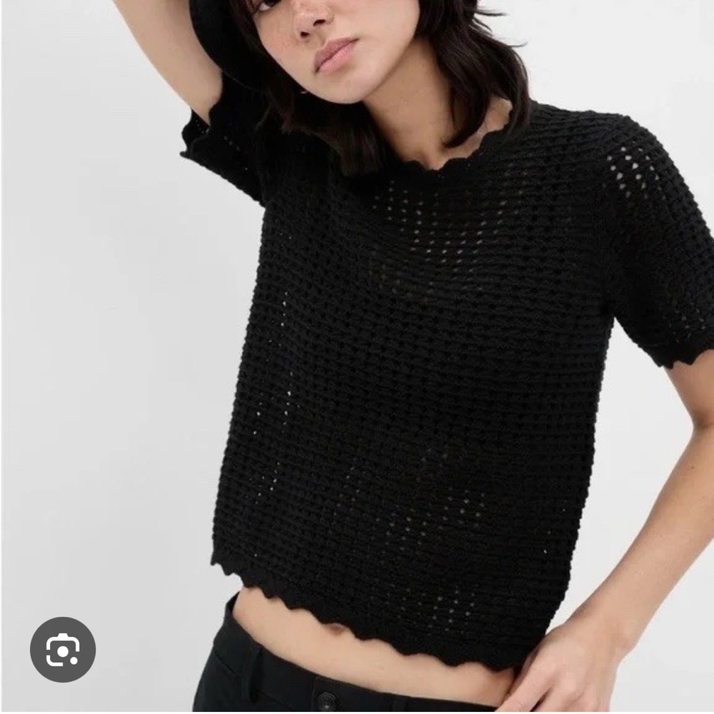 GAP women Black Knit Top